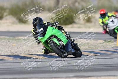 media/Jan-15-2026-Racers Edge (Thu) [[dfebeb70ab]]/3-B Group/Session 4 (Turn 5)/